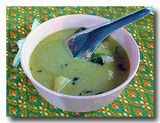 取り分けたグリーンカレー