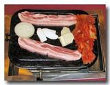 サムギョプサル　豚の三枚肉の焼き肉　焼く前