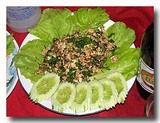 ラープ・ガイ　ラオスの鶏そぼろサラダ