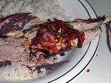 ナシ・イカンバカール 焼き魚のっけごはん