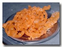 ジャレビー jalebi 揚げ菓子のシロップ漬け
