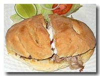 パン・コン・ピエルナ PAN CON PIERNA 豚すね肉のサンドイッチ